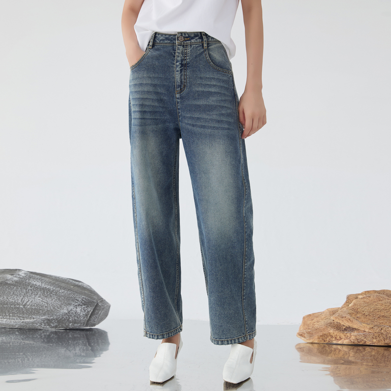 谜底牛仔萝卜裤女2025春新品复古风水洗宽松牛仔九分裤251MK0077