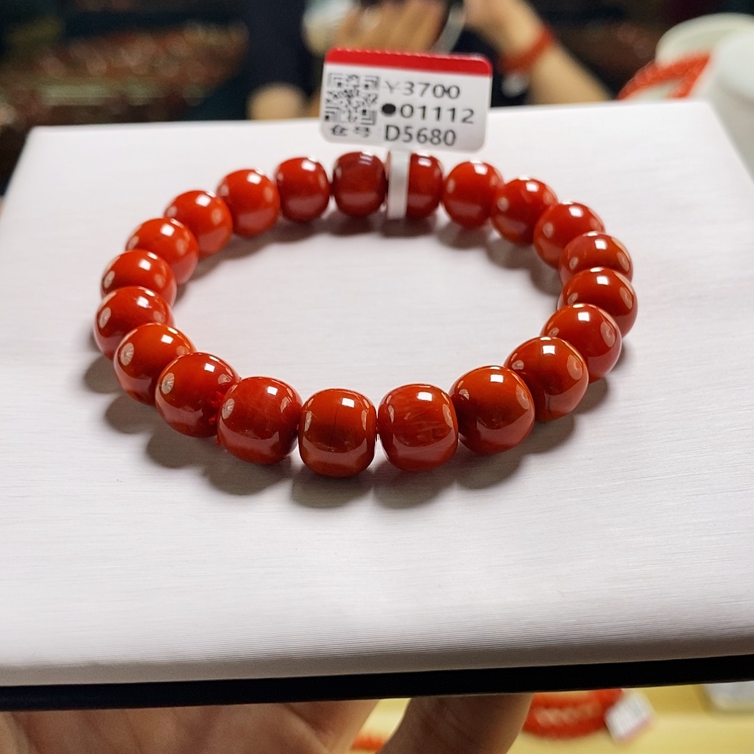 未镶嵌瓦西  10mm  多样性发一南红玛瑙