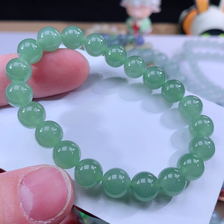 翡翠手链未镶嵌翡翠