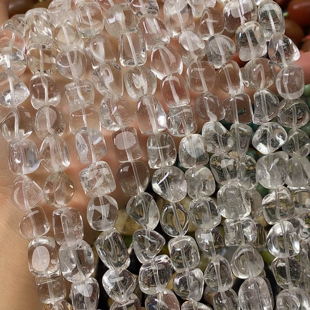 玛瑙/玉髓未镶嵌珠宝半成品卡十左右一条