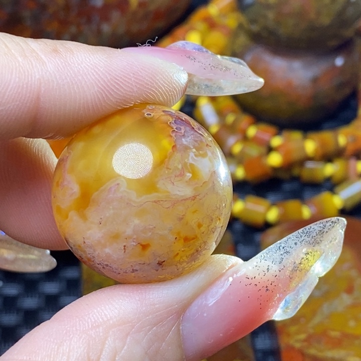 玛瑙/玉髓颈饰未镶嵌