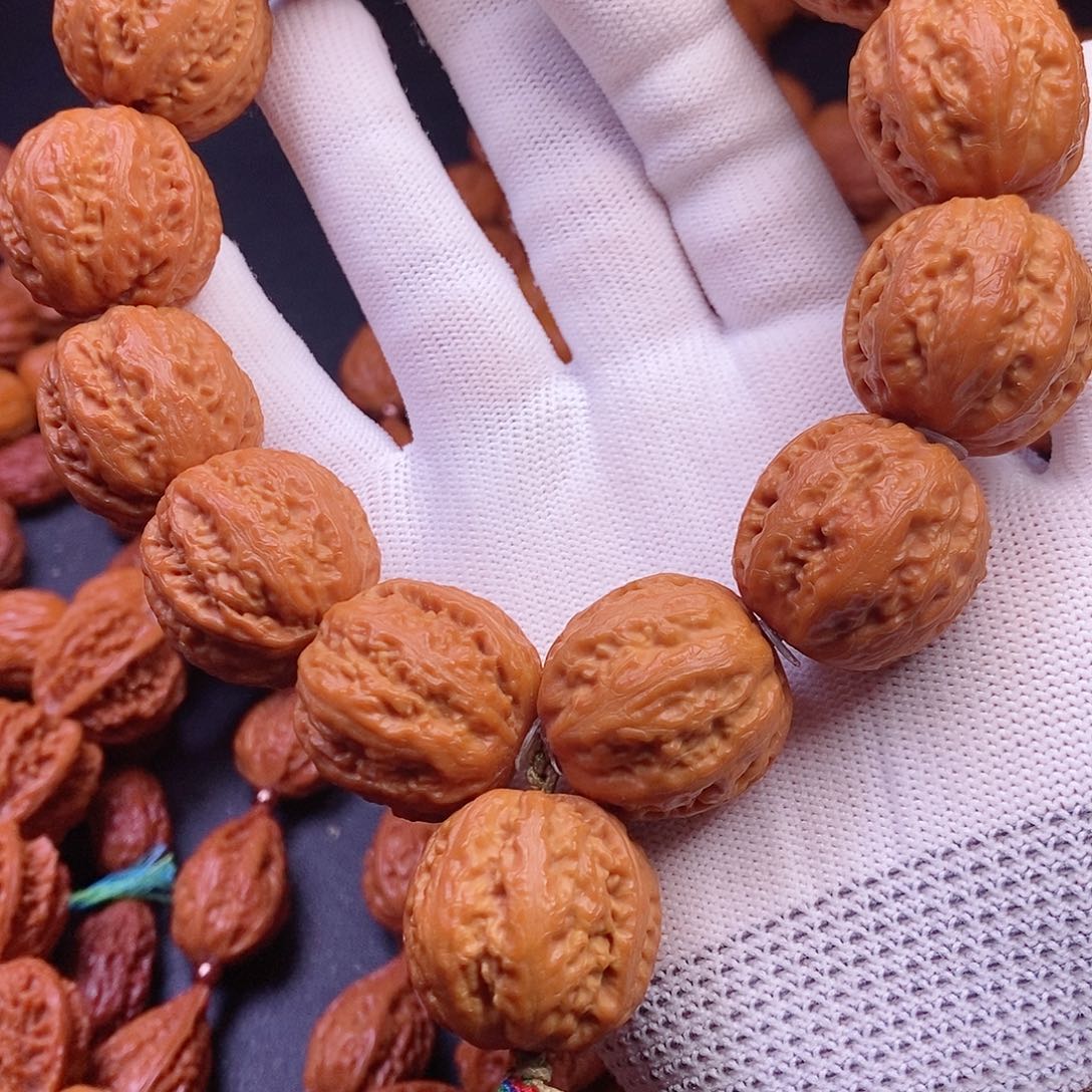 【闪购商品】文玩核桃吊坠虎头粗筋方墩25