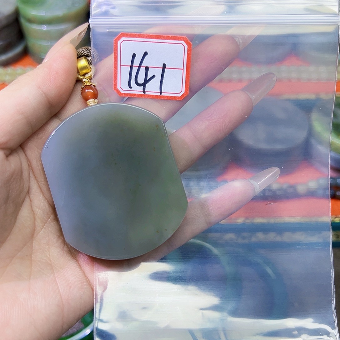 和田玉未镶嵌珠宝半成品