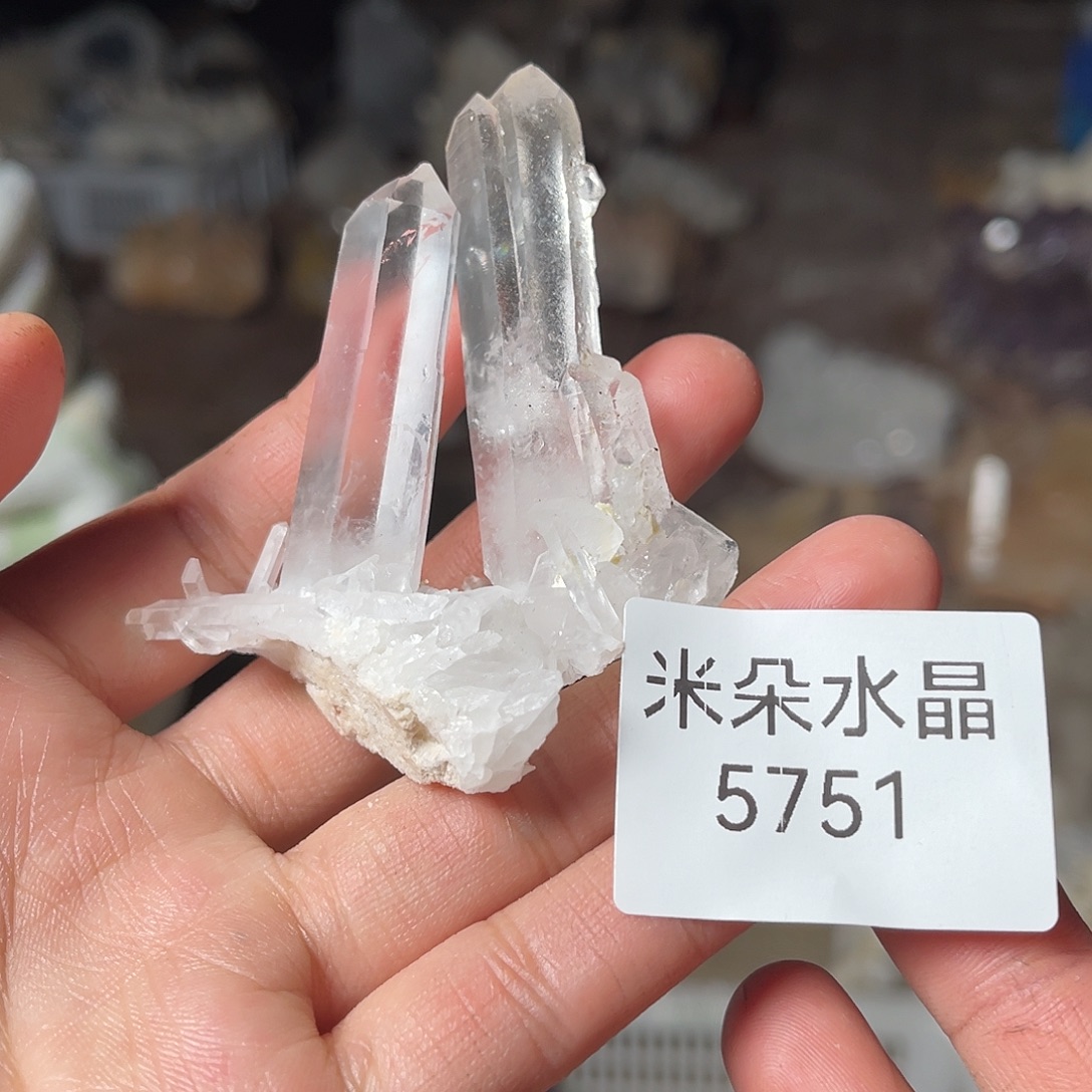 L****珠宝半成品水晶未镶嵌