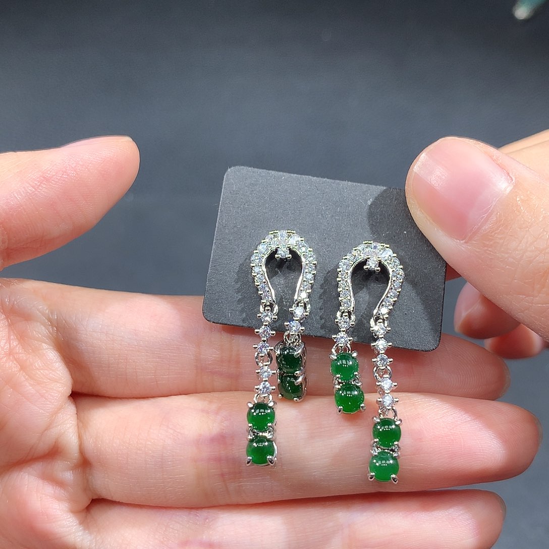 未镶嵌戒指翡翠翡翠