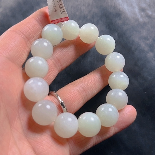 未镶嵌手链和田玉卡16无黑点无裂口