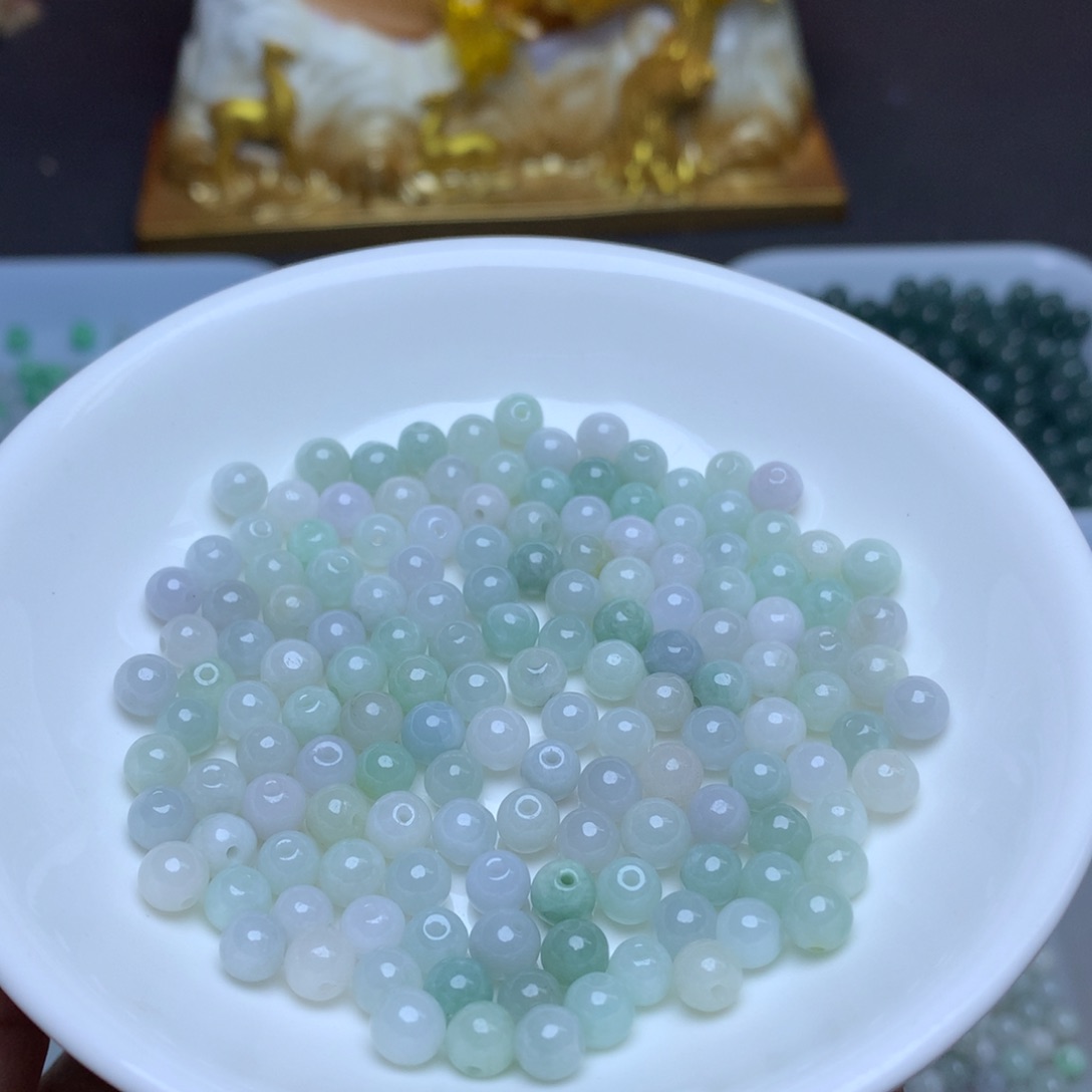 【闪购商品】翡翠手链未镶嵌卡5.4冰绿白100个