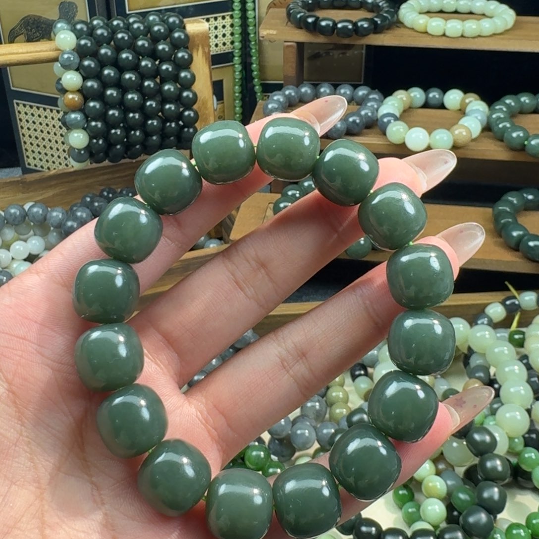 和田玉手链未镶嵌