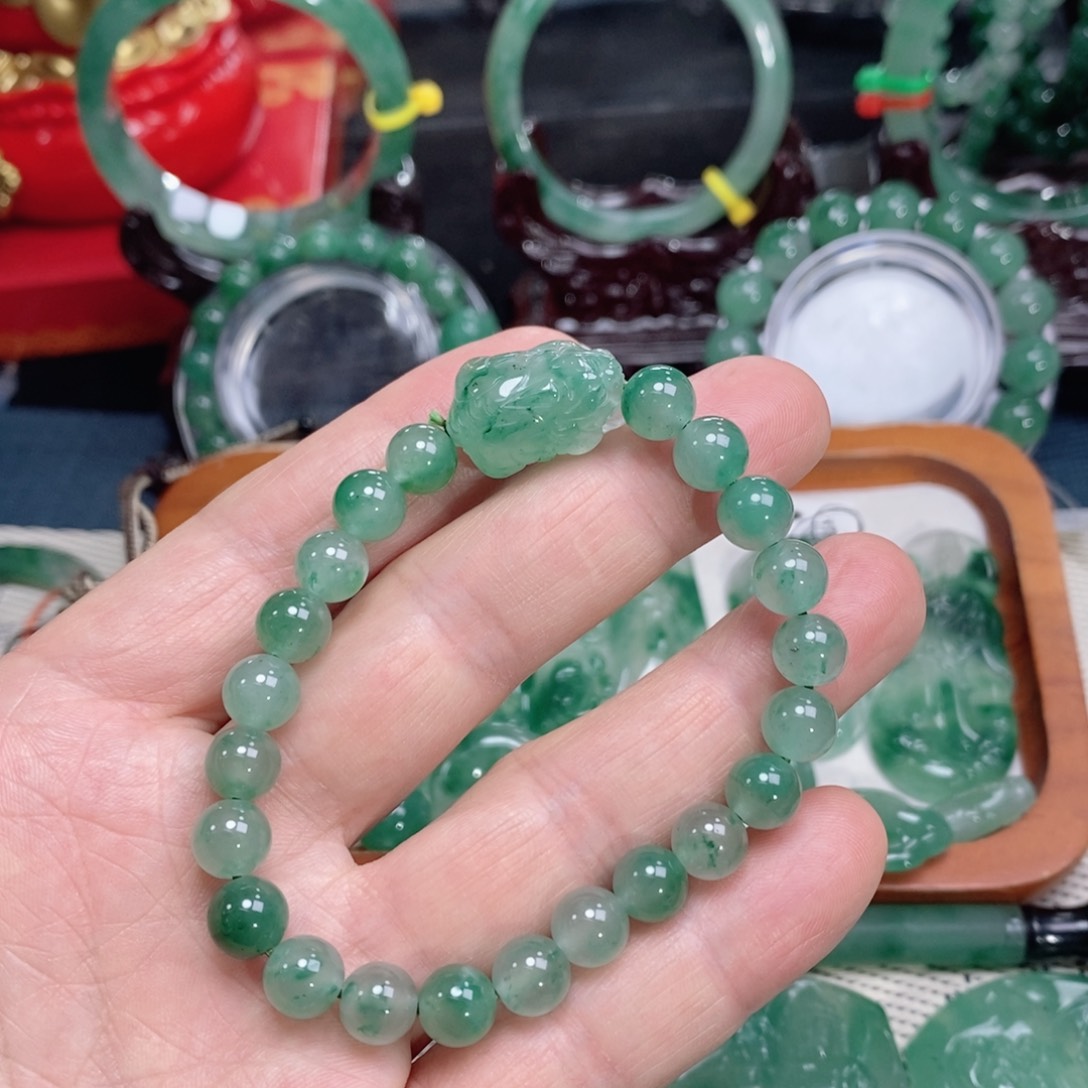 石英质玉颈饰未镶嵌福利卡8