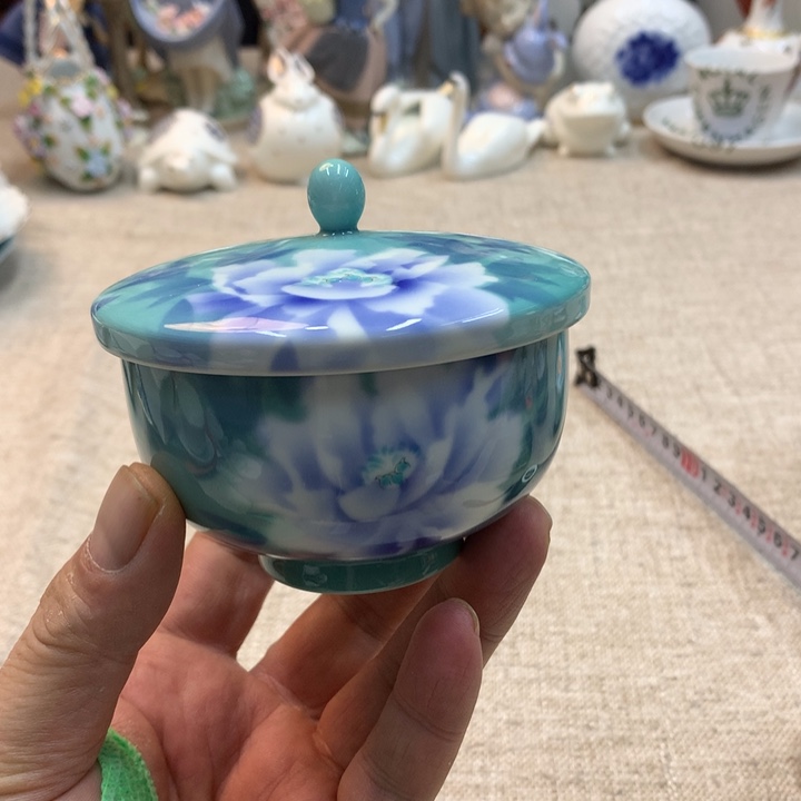 瓷片哈哈哈哈哈哈