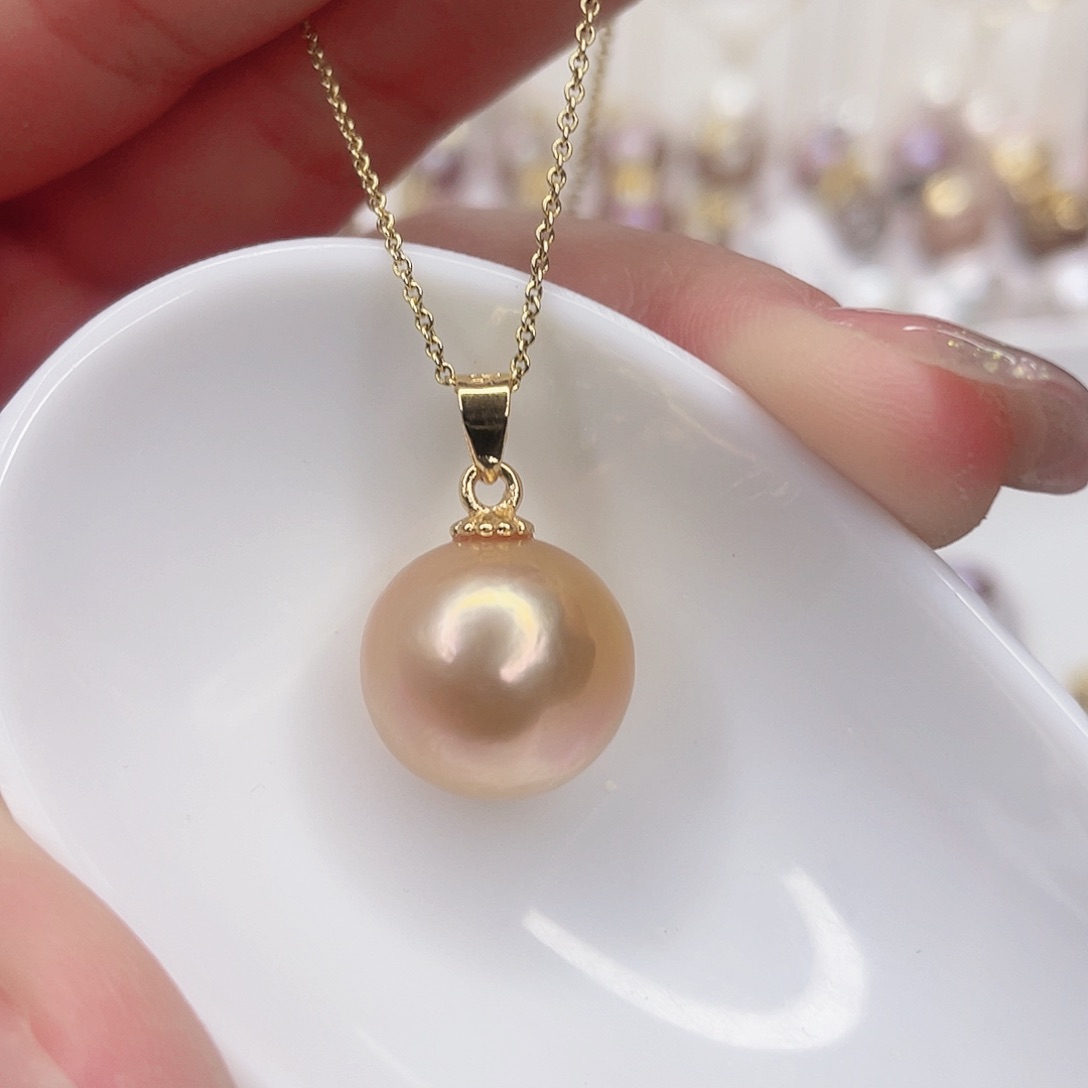 淡水珍珠吊坠(赠链)未镶嵌