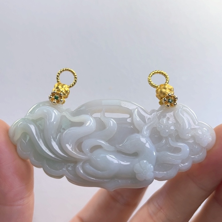 翡翠吊坠(赠链)未镶嵌代编织