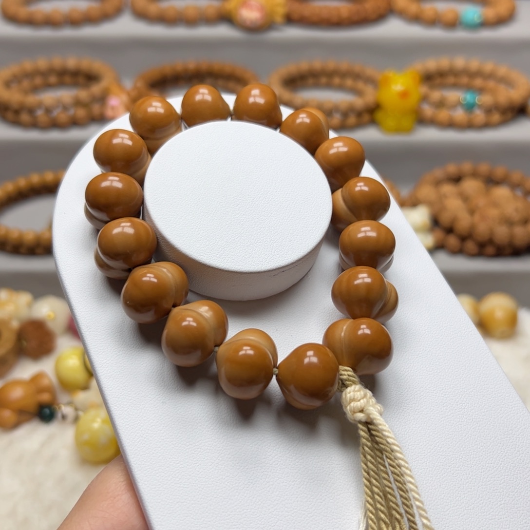 荡***哥手串猴头核桃18➕屁桃精品福利