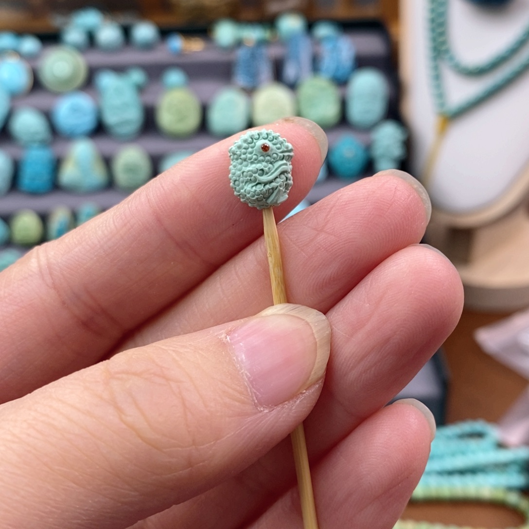 绿松石珠宝奇石未镶嵌