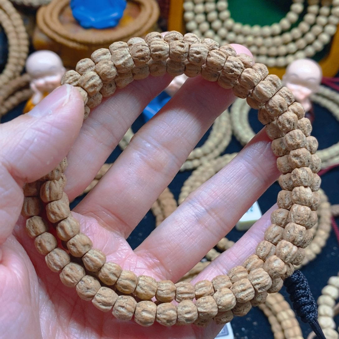 柏香籽/百香籽吊坠热振莲花鬼