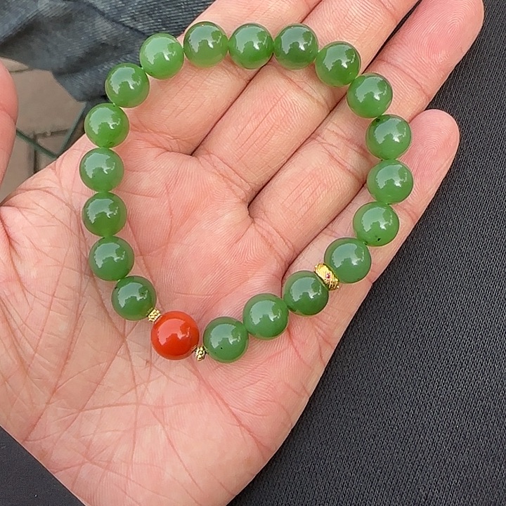 和田玉（碧玉）颈饰未镶嵌卡9.6