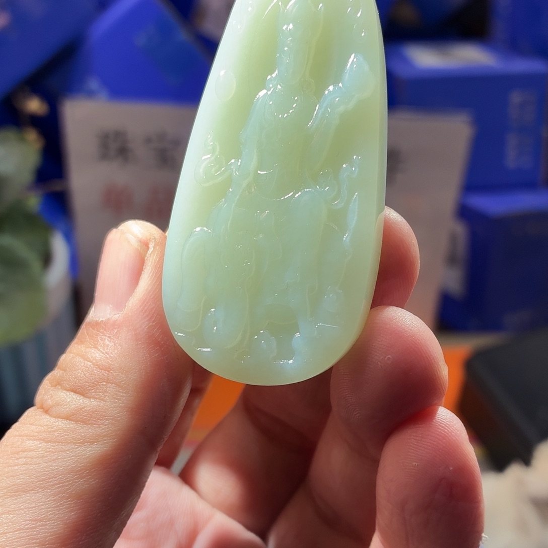 和田玉（糖玉）未镶嵌颈饰
