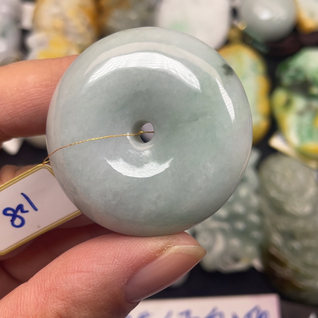 翡翠未镶嵌颈饰翡翠平安扣