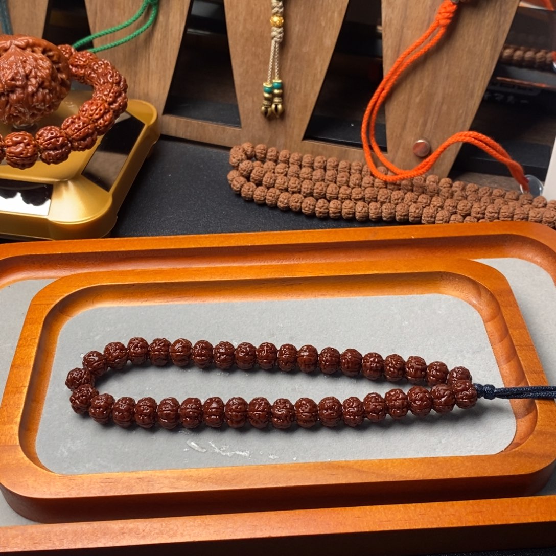 *****吊坠金刚菩提老树王