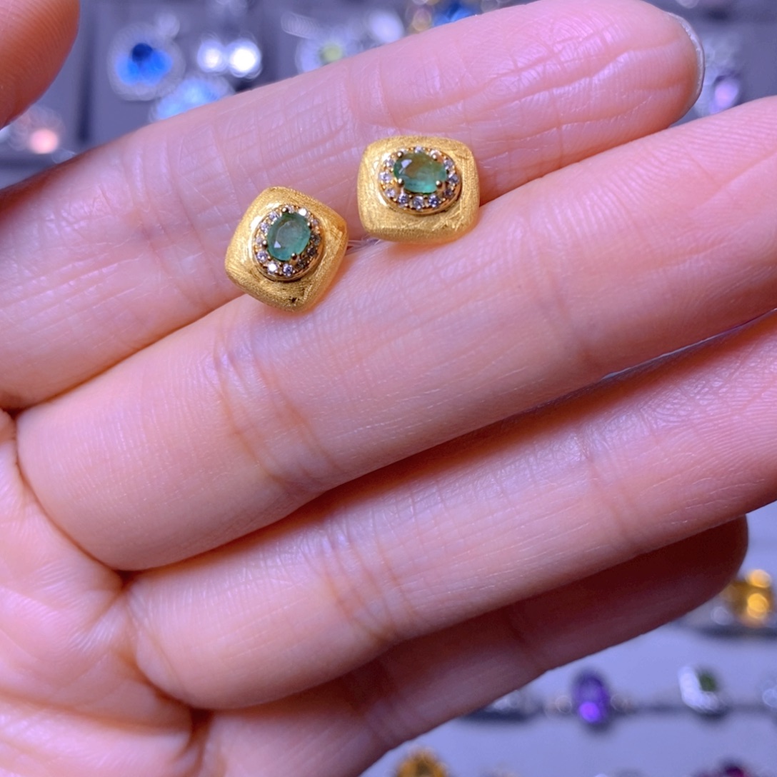 橘***梨祖母绿耳饰银S925镀金镶嵌