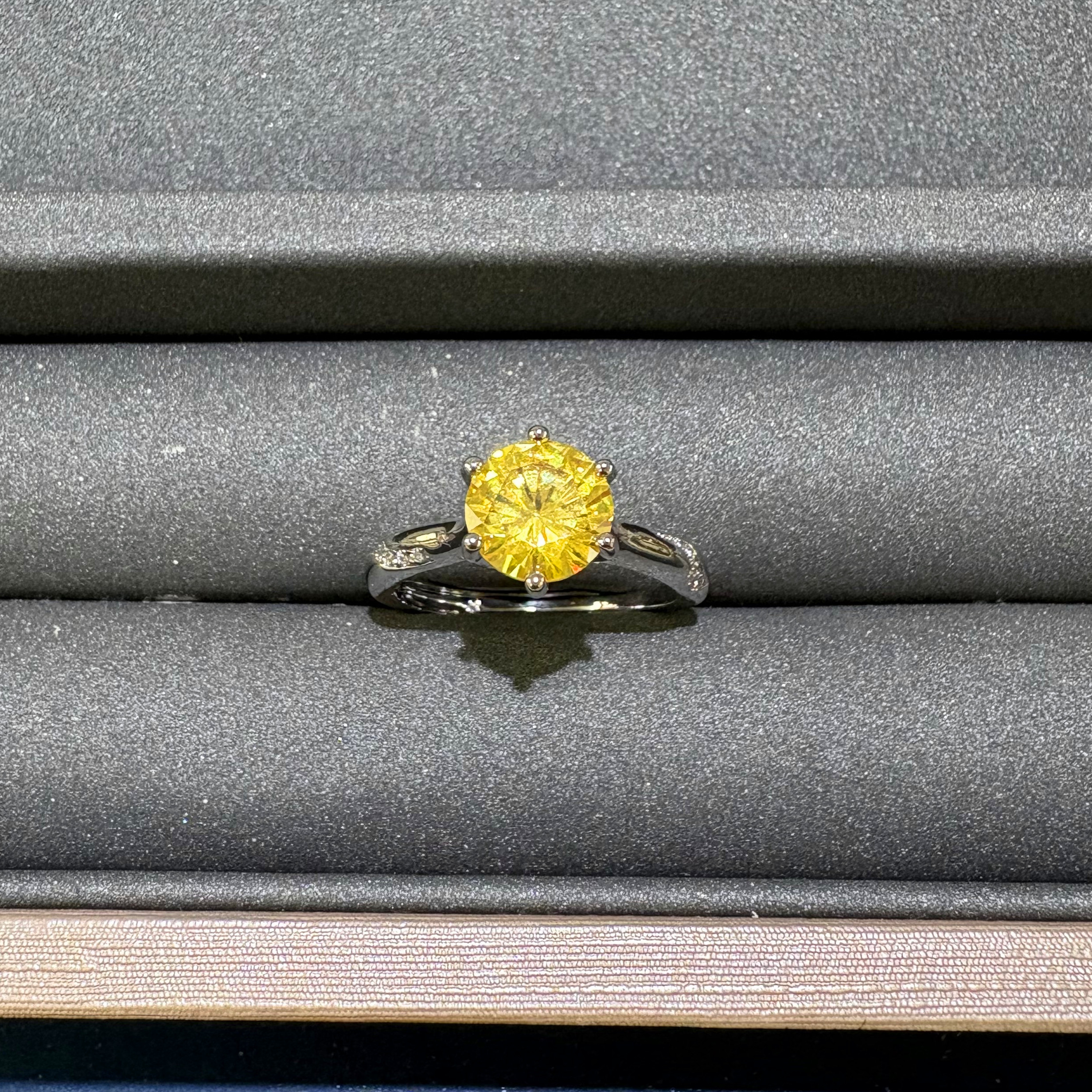 【高级定制】高贵奢华黄钻戒指255