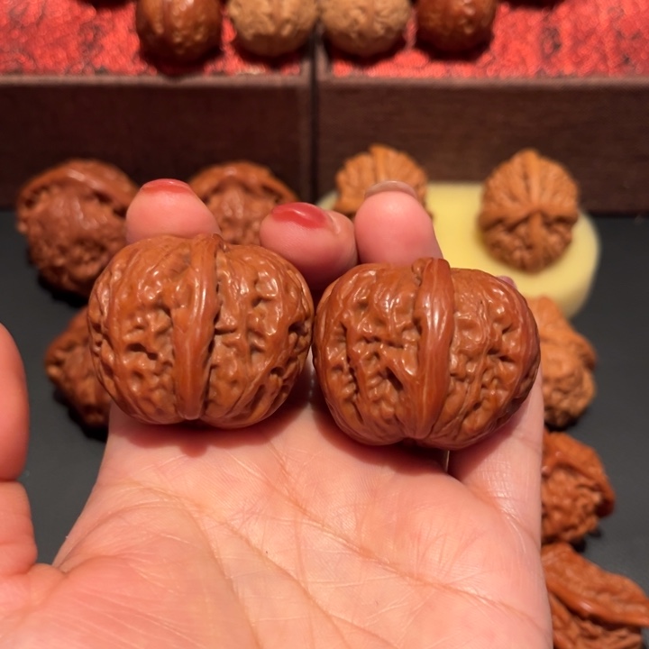 文玩核桃吊坠平谷元宝