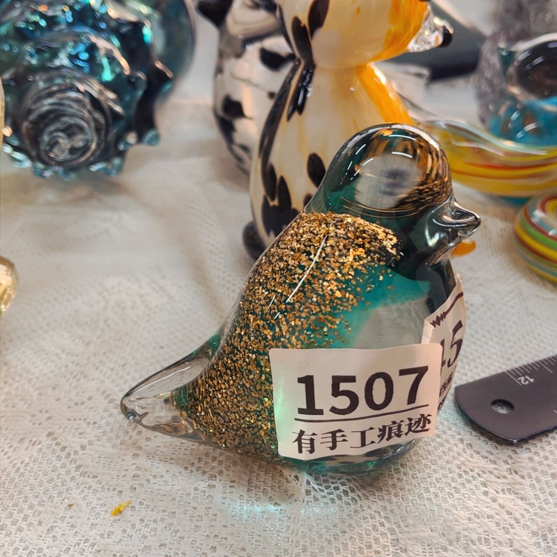 琉璃1507同款有手工痕迹 琉璃摆件和花瓶