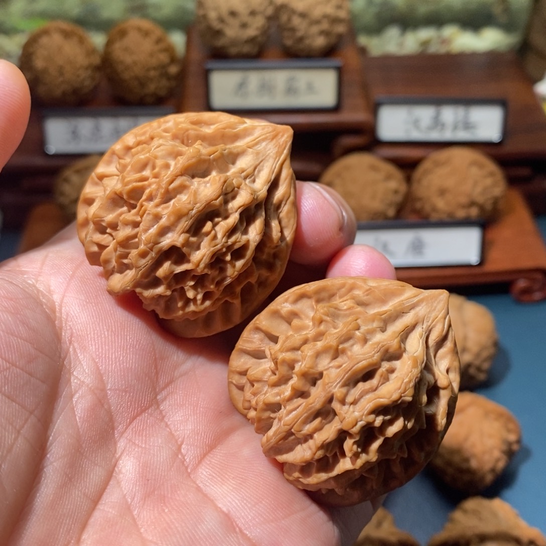 吊坠文玩核桃龙门涧