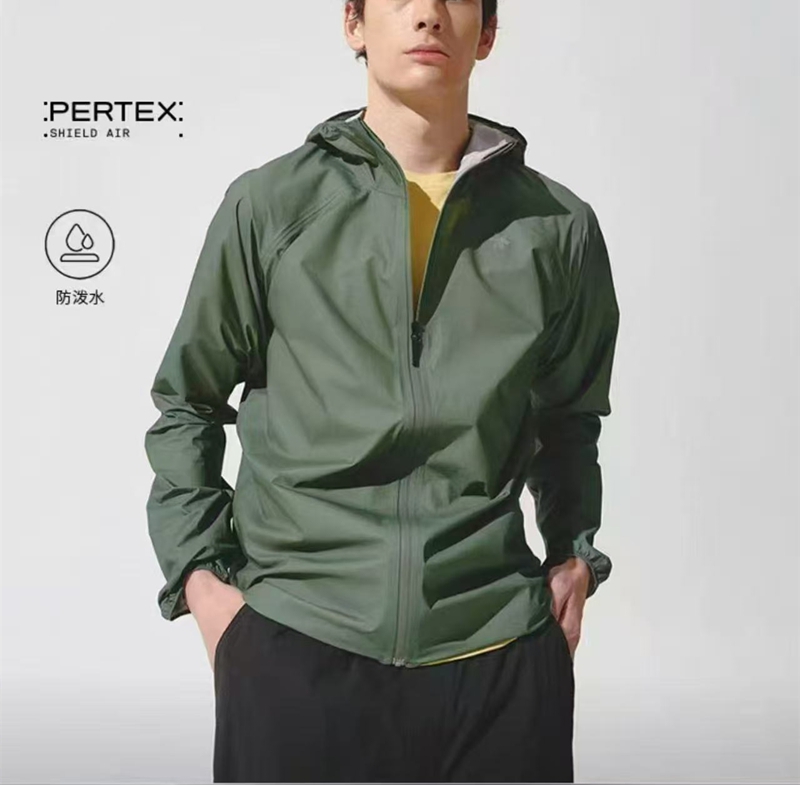 550-25新款GW秋季防风连帽外套，男女同款，日单轻量风壳防雨防风