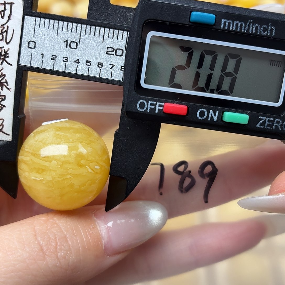 蜜蜡未镶嵌裸石蜜蜡