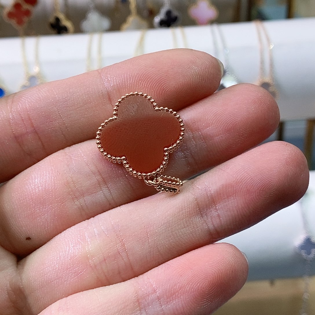 玛瑙/玉髓吊坠18K金镶嵌玫瑰金