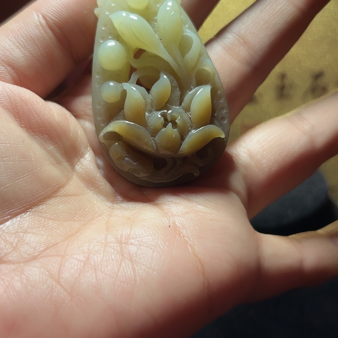 和田玉颈饰未镶嵌原创