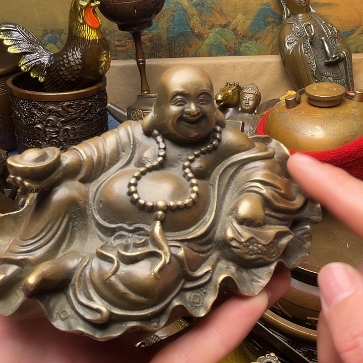 精美铜器批发档口
