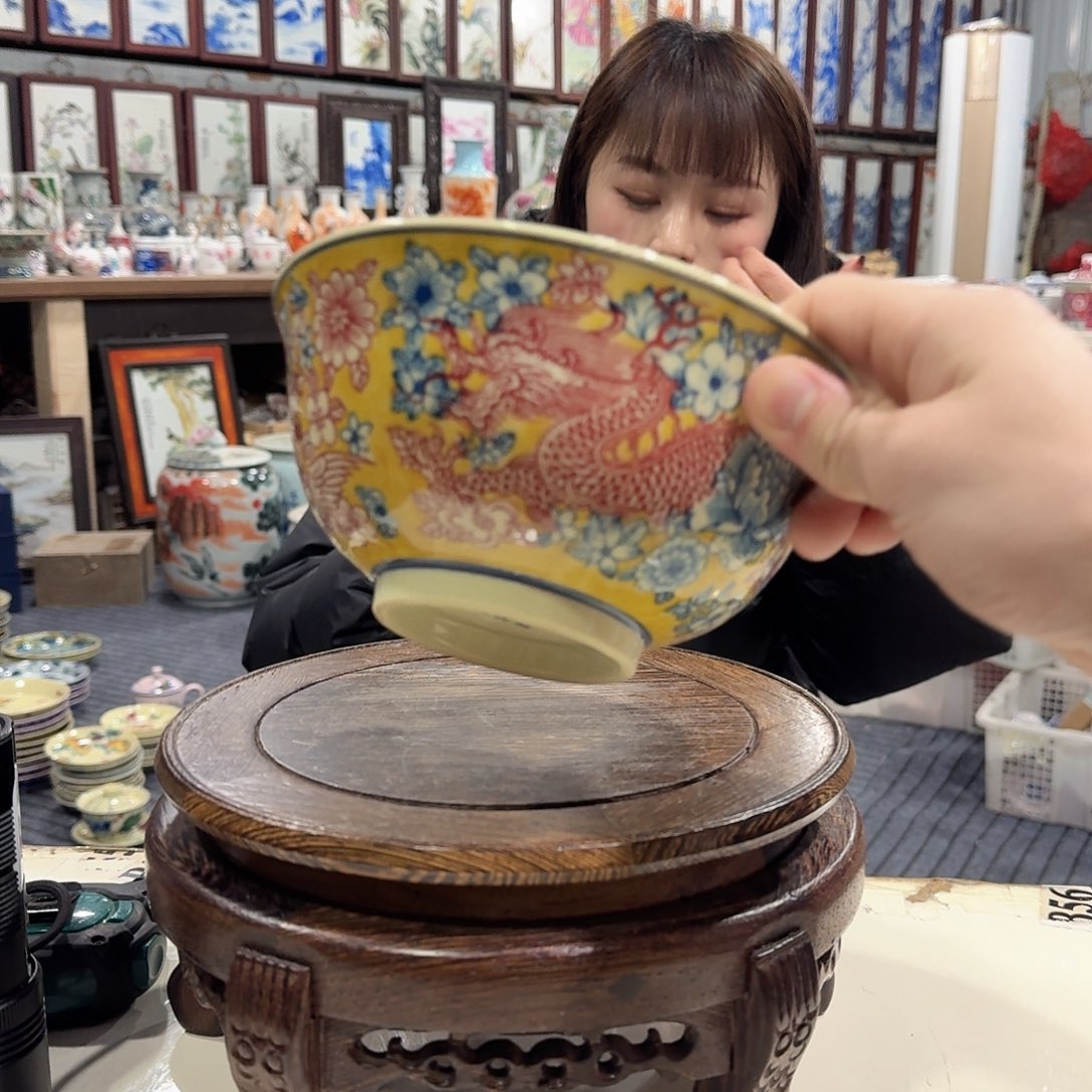 摆件瓷/////景德镇陶瓷瓷器。