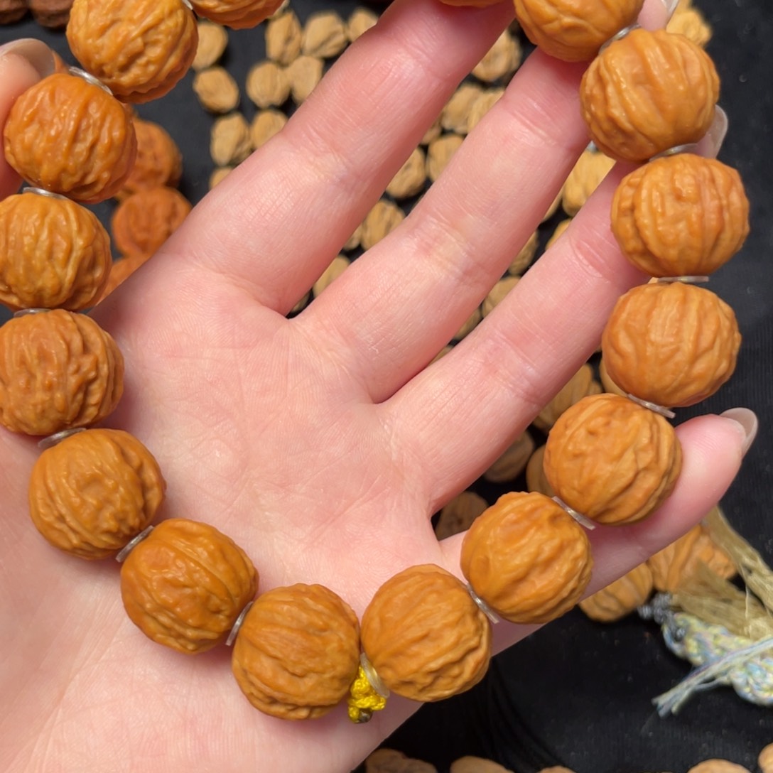 文玩核桃吊坠蛤蟆