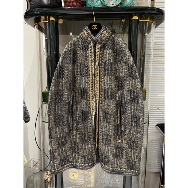 95新 Chanel/香奈儿 16A 罗马 编织 金线 斗篷 38/40码
