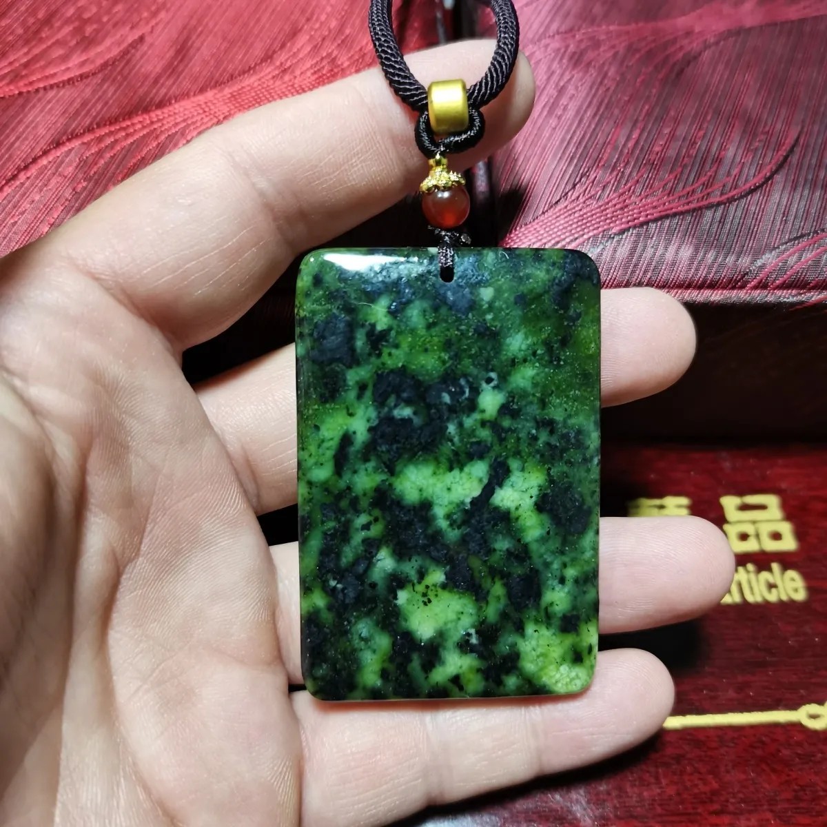 非金属布艺吊坠 新人福利  藏玉药王石西瓜绿精品牌子挂件吊坠