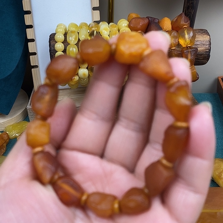 蜜蜡未镶嵌颈饰手串