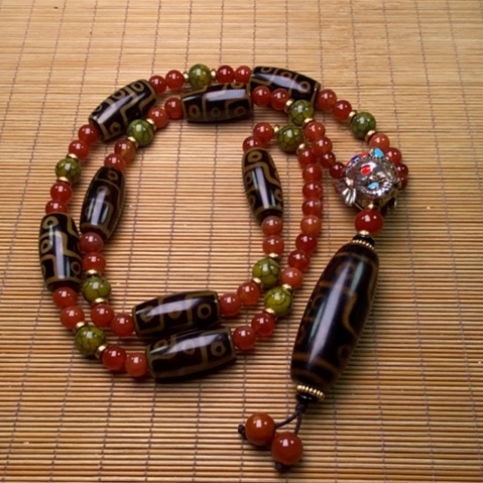 玛瑙/玉髓颈饰未镶嵌