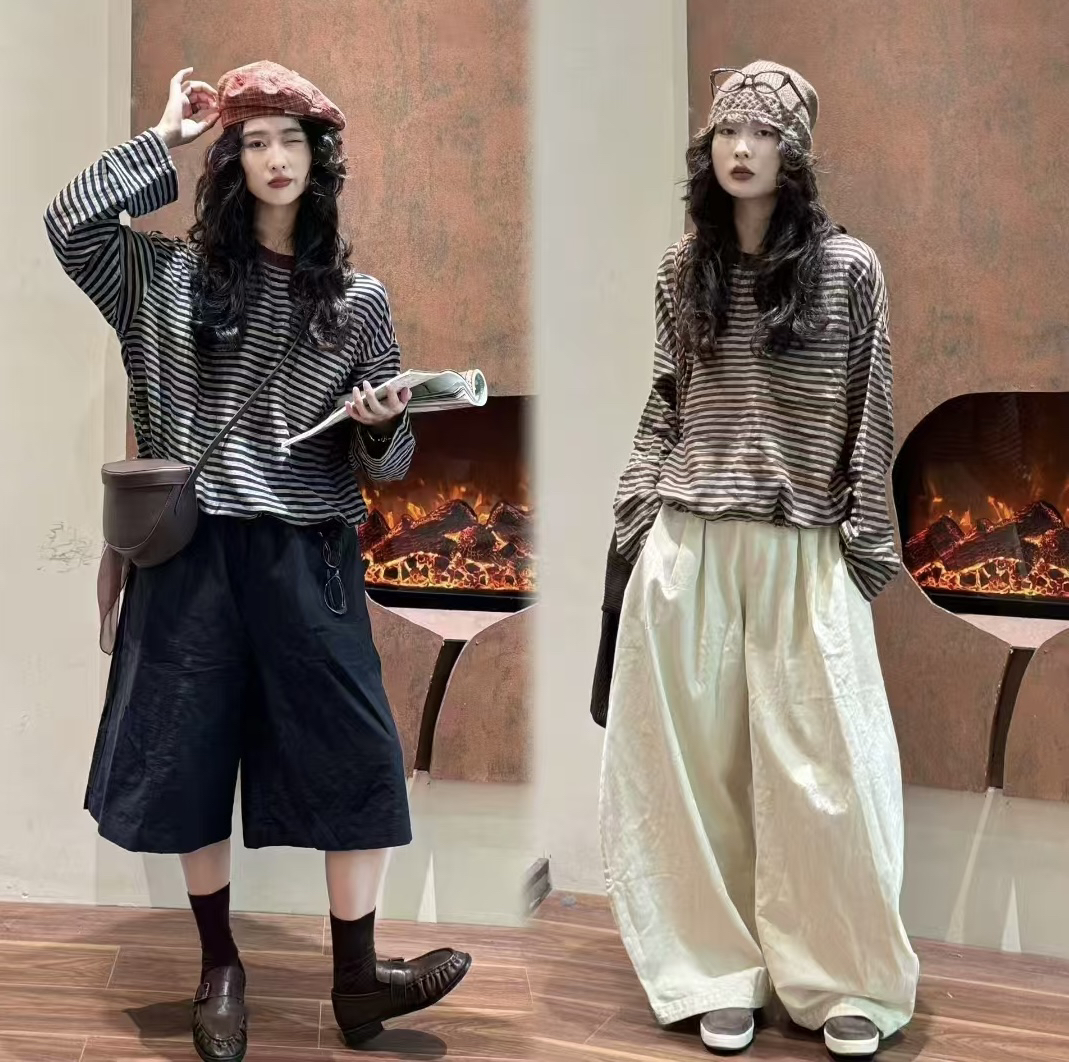 圆领休闲复古T恤宽松型长袖高腰条纹V领休闲风