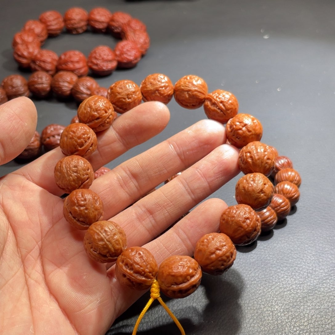 文玩核桃手串A****川核桃