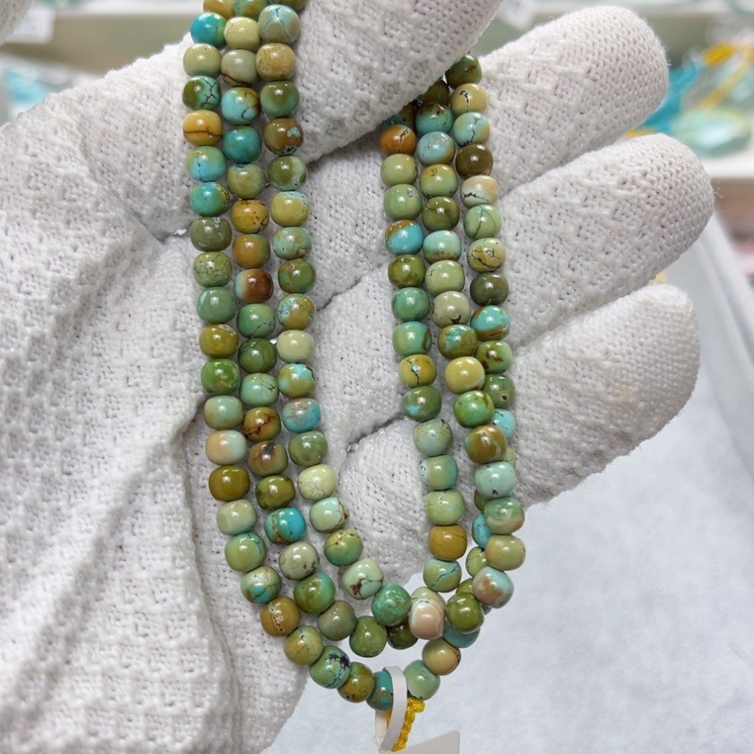 绿松石绿松石未镶嵌