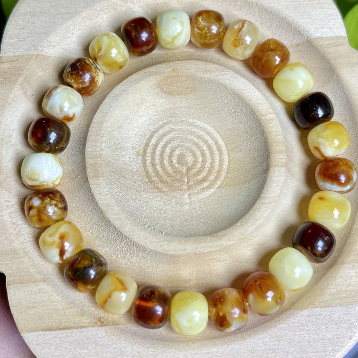 9蜜蜡沁色老型多宝时尚百搭彩色渐变极光单圈蜜蜡手串手工精美