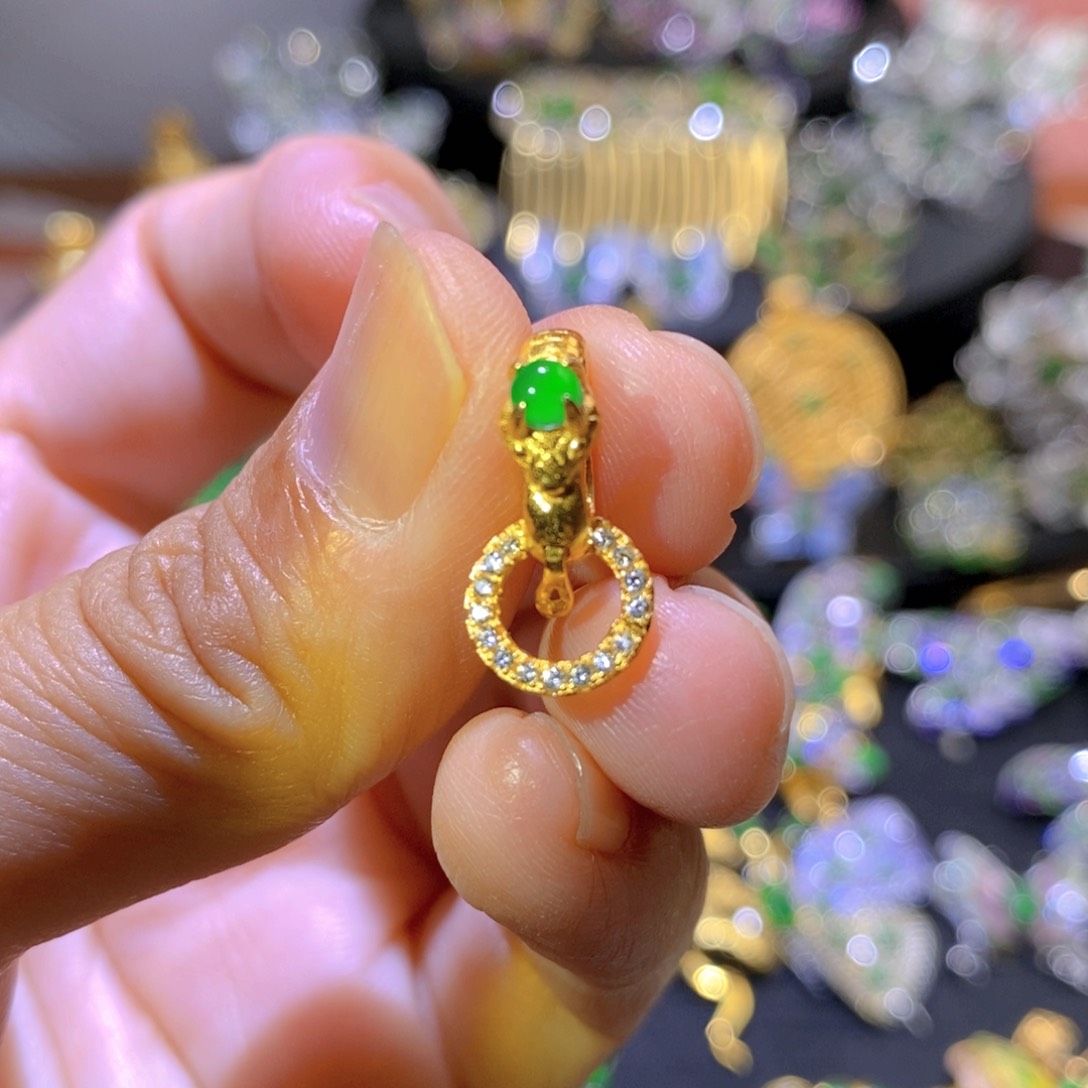 吊坠(不含链)银S925镶嵌翡翠