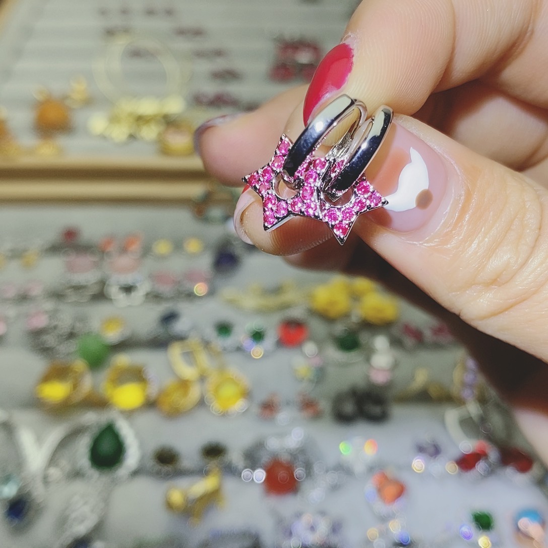 【闪购商品】托帕石耳饰银S925镶嵌