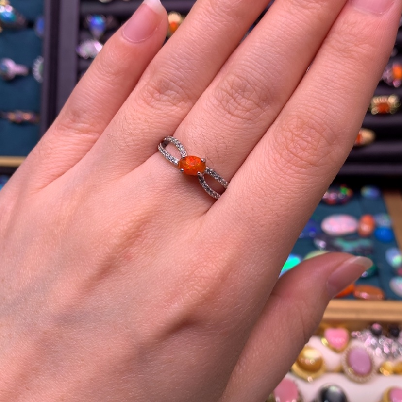 【闪购商品】欧泊戒指款式银S925镶嵌M***A