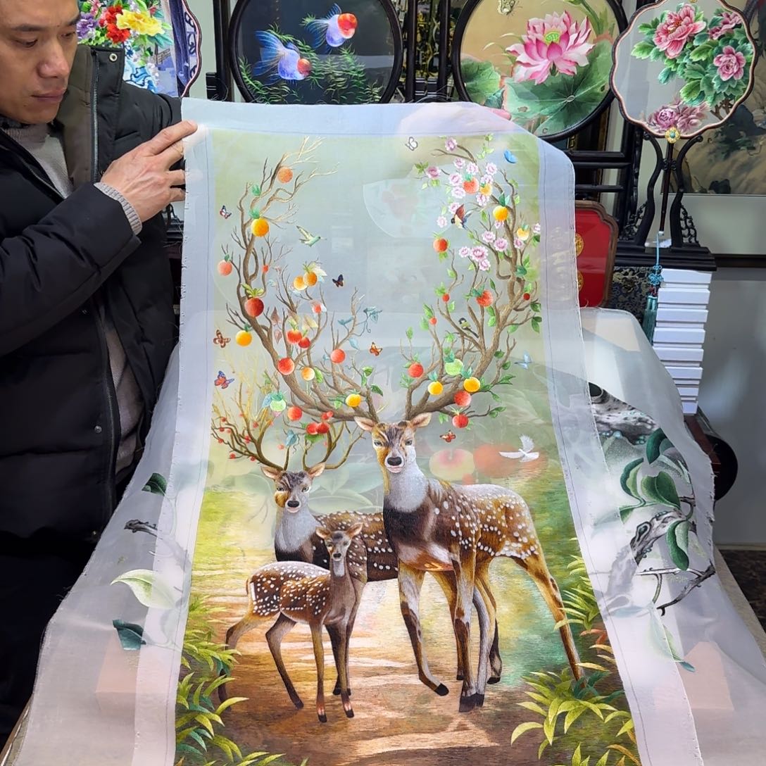 刺绣刺绣工艺精湛