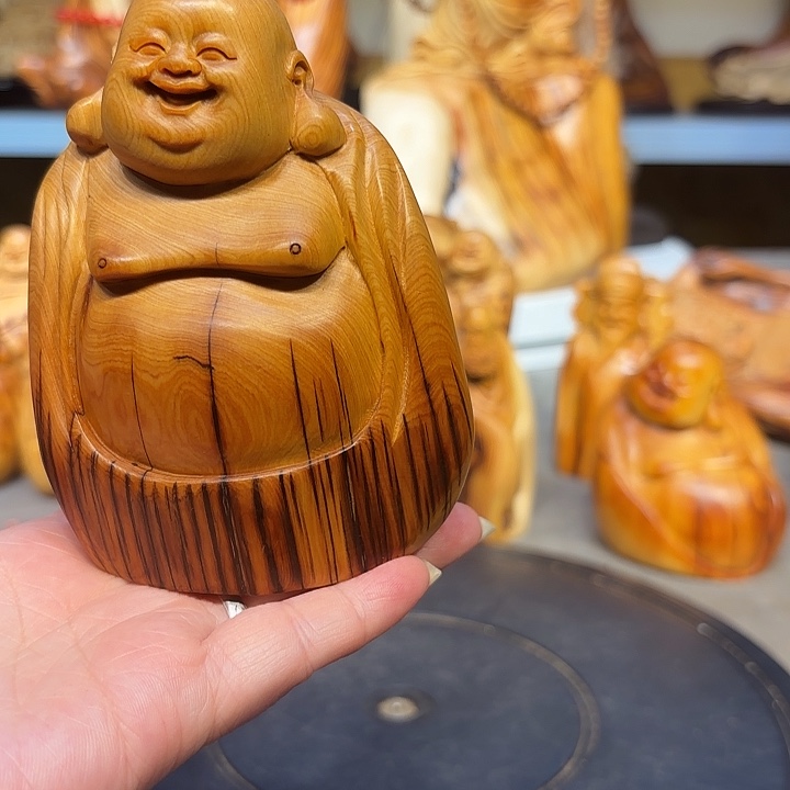 柏木太行崖柏弥勒佛