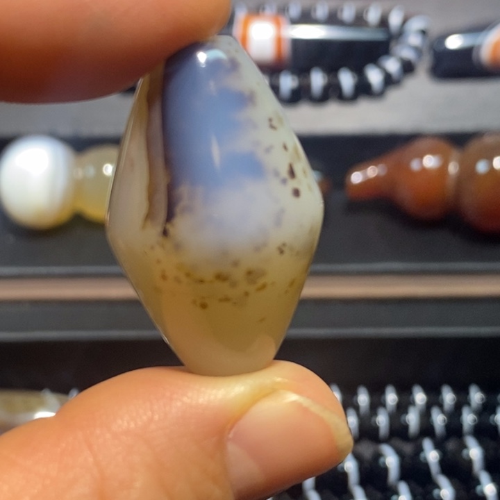 玛瑙/玉髓未镶嵌挂件