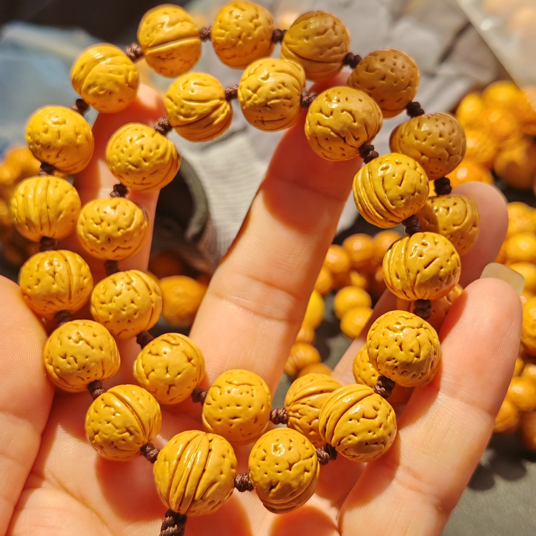 盘锦野生桃核14+手持